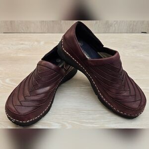 Teva Loafers Women's US 7 Vaana Clogs Leather Strip Slip-on Comfort Casual